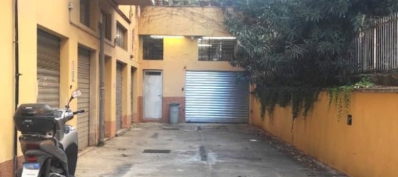 24m² Garage in Rome, Italy No. 344910 4