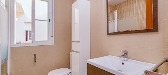 2 bedrooms Penthouse in Las Gabias, Spain No. 170359 12