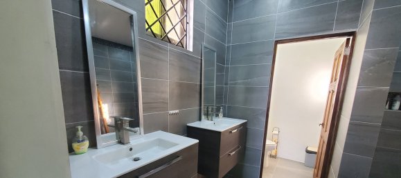 3 bedrooms House in Brighton Village, Saint Vincent and the Grenadines No. 13 11