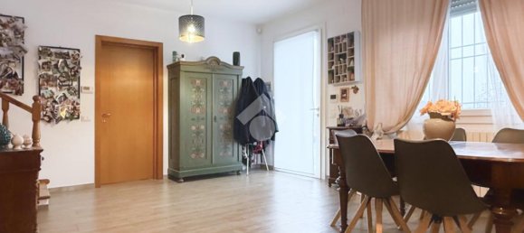 3 bedrooms Villa in Molinella, Italy No. 329386 11