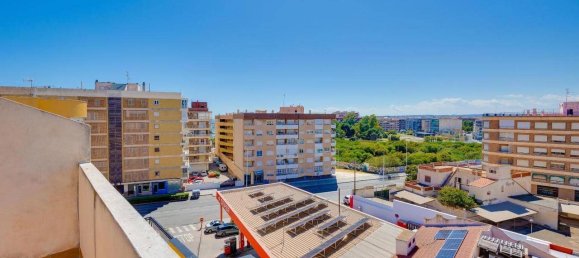 2 bedrooms Penthouse in Torrevieja, Spain No. 182865 24