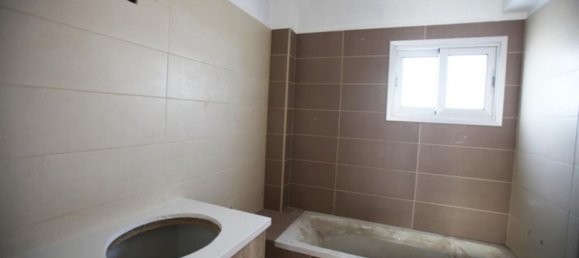 4 bedrooms Villa in Nicosia, Cyprus No. 13162 9