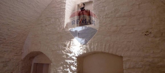 1-Zimmer Gewerbliche Immobilie in Bitonto, Italy, Nr. 285732 9