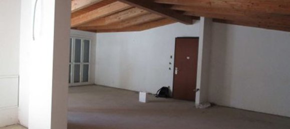 3 chambres Appartement à Besana in Brianza, Italy No. 373801 4