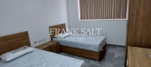 Apartamento T2 em Zabbar, Malta N.º 7545 4