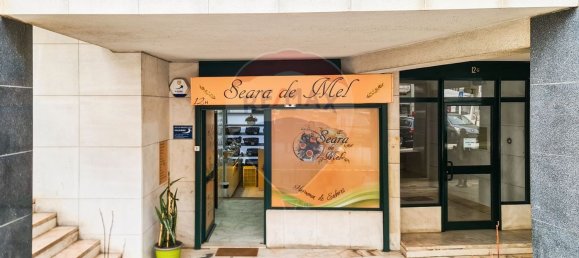 31m² Commercial property in Lisbon, Portugal No. 69655 2