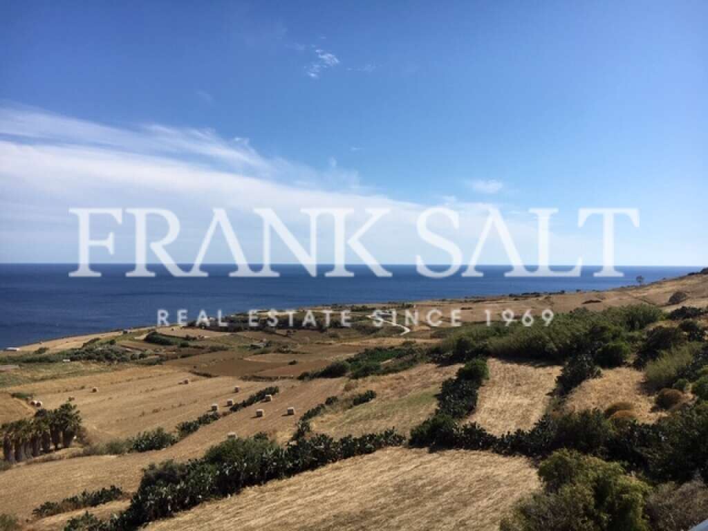 Квартира с 3 спальнями в Айнсилем, Мальта № 5427