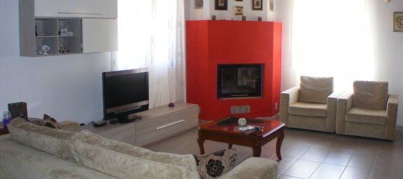 8-salle Villa à Caltavuturo, Italy No. 81105 8