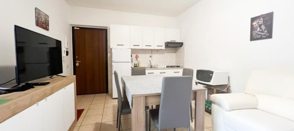 2-salle Appartement à Fiuggi, Italy No. 220556 16