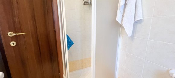 2-salle Appartement à Fiuggi, Italy No. 220556 21