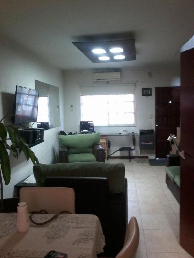 2 bedrooms House in San Miguel, Argentina No. 89674