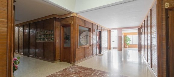 3 rooms Apartment in Rome, Italy No. 200586 8