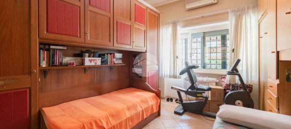 3 rooms Apartment in Rome, Italy No. 200586 34