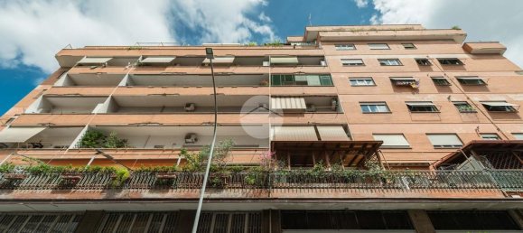 3 rooms Apartment in Rome, Italy No. 200586 57