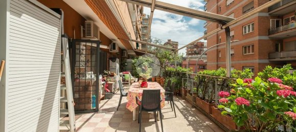 3 rooms Apartment in Rome, Italy No. 200586 19