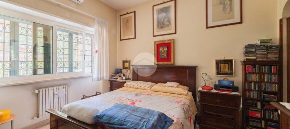 3 rooms Apartment in Rome, Italy No. 200586 25