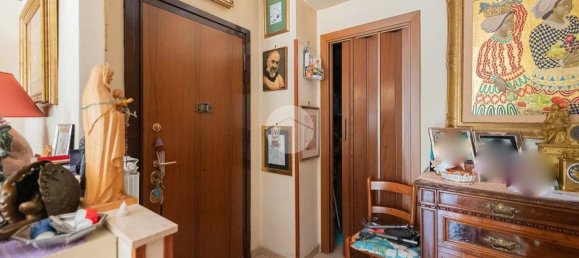 3 rooms Apartment in Rome, Italy No. 200586 9