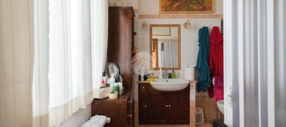 3 rooms Apartment in Rome, Italy No. 200586 55