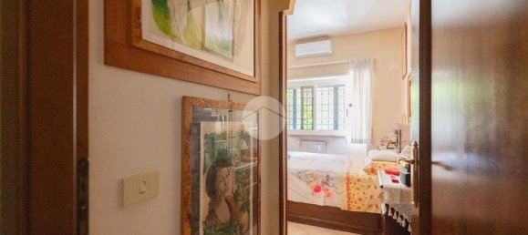 3 rooms Apartment in Rome, Italy No. 200586 24