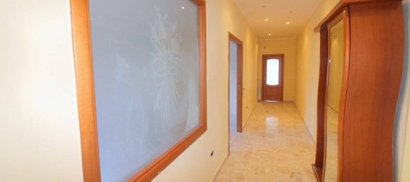 3 bedrooms Apartment in Naples, Italy No. 296304 14