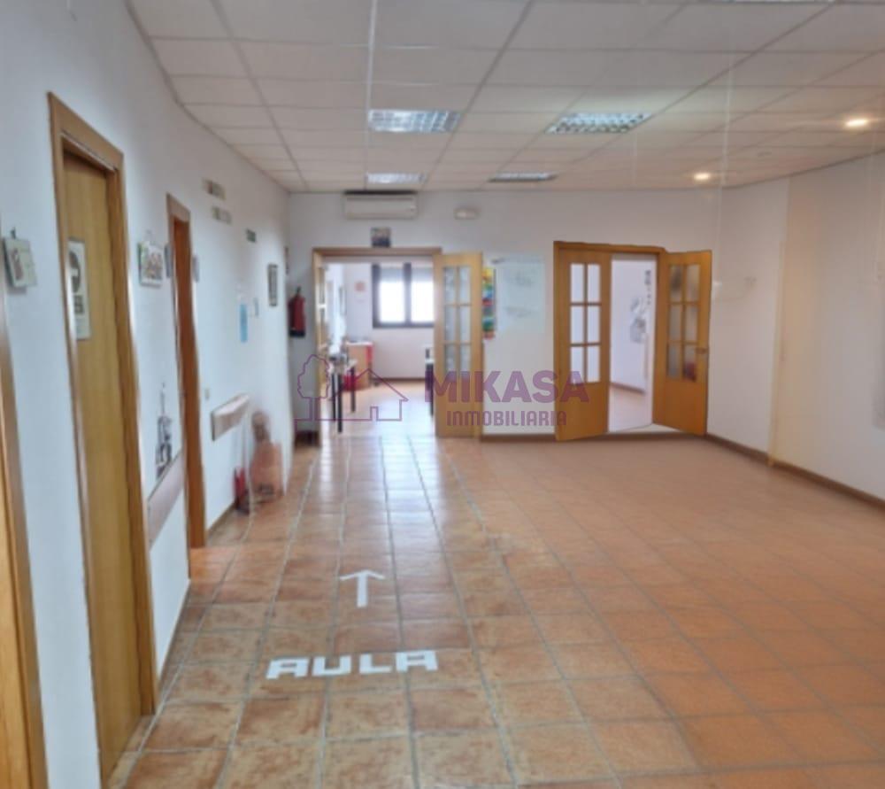 240m² Commercial property in Navalcarnero, Spain No. 241286
