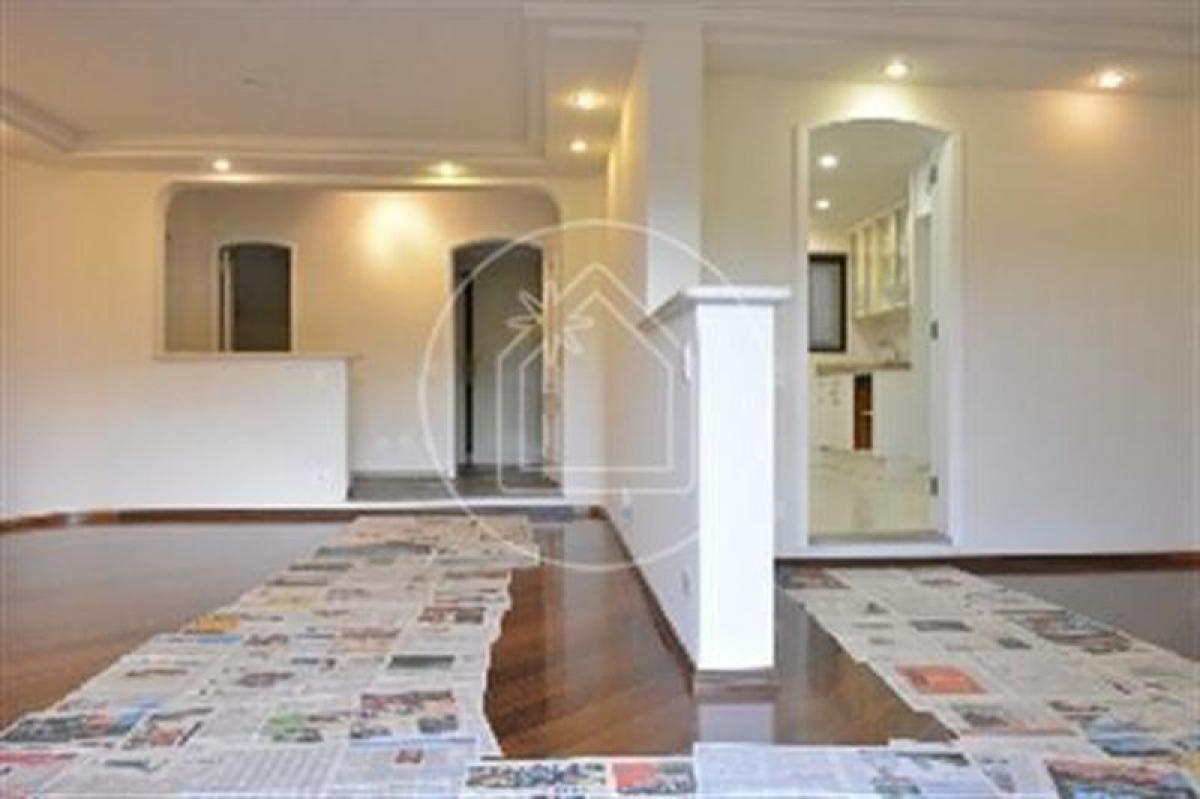 Apartamento de 3 dormitorios en Sao Paulo, Brazil No. 553158