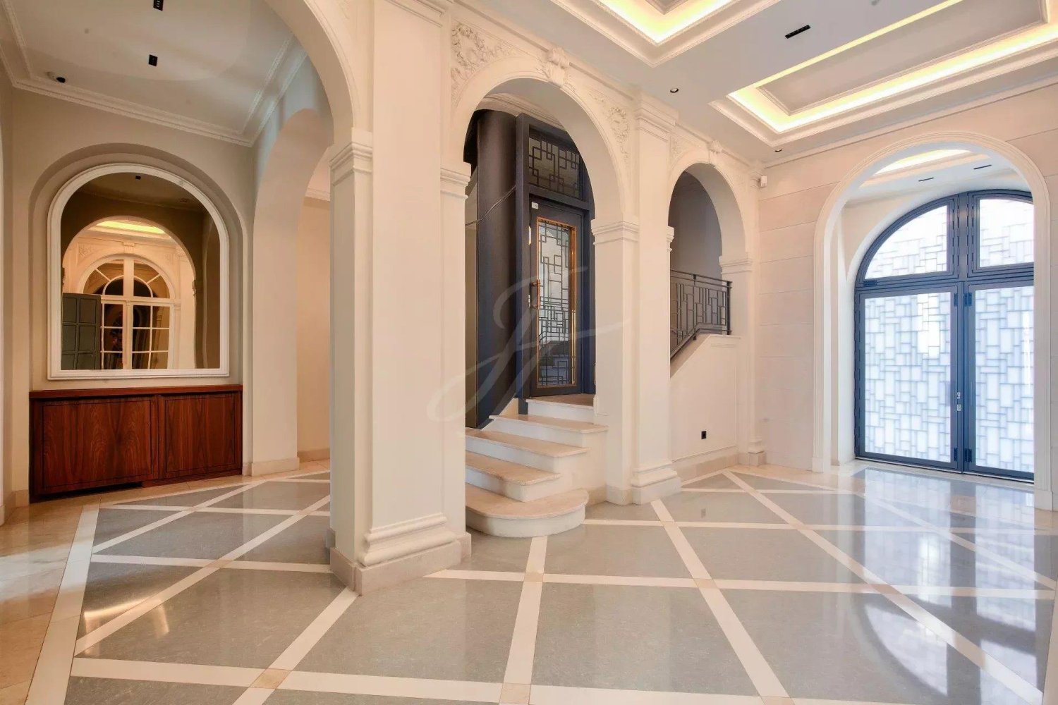 5 chambres Hôtel à Paris, France No. 308913