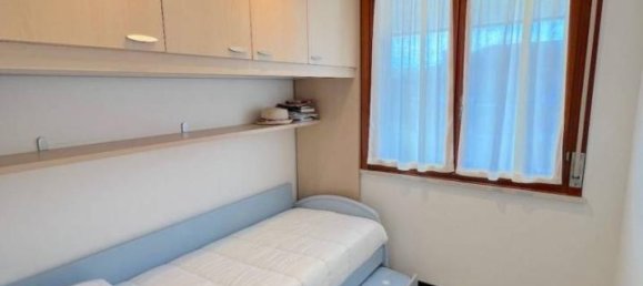 Apartamento de 3 habitaciónes en Udine, Italy No. 37570 28