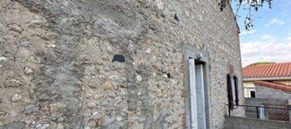 Adosado de 3 dormitorios en Saint-Jean-Lasseille, France No. 306955 4