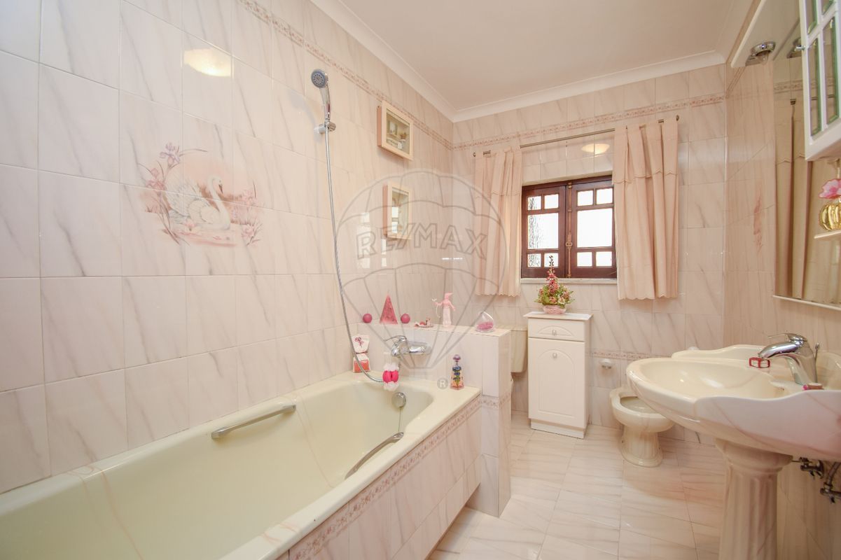 5 bedrooms House in Lourinha, Portugal No. 31496