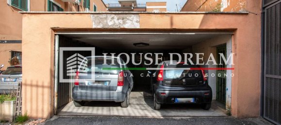 Propiedad comercial de 2 habitaciónes en Rome, Italy No. 277621 25