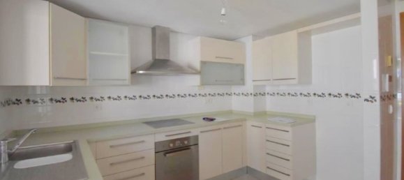 Apartamento de 3 dormitorios en Torrevieja, Spain No. 187994 18