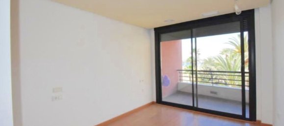 Apartamento de 3 dormitorios en Torrevieja, Spain No. 187994 7