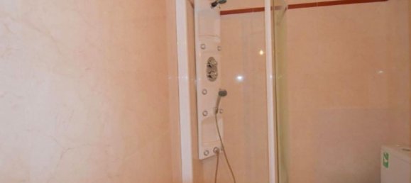 Apartamento de 3 dormitorios en Torrevieja, Spain No. 187994 20