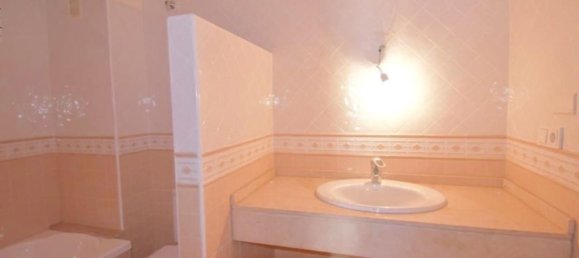 Apartamento de 3 dormitorios en Torrevieja, Spain No. 187994 22