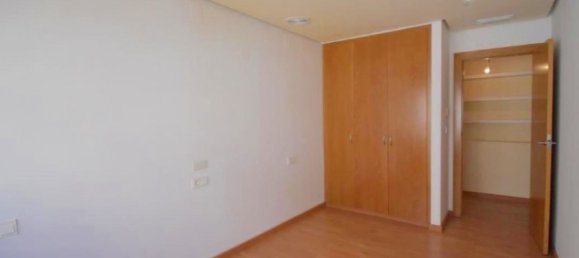 Apartamento de 3 dormitorios en Torrevieja, Spain No. 187994 15