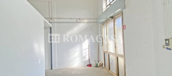Propriété commerciale à Rome, Italy 135m² No. 78783 6