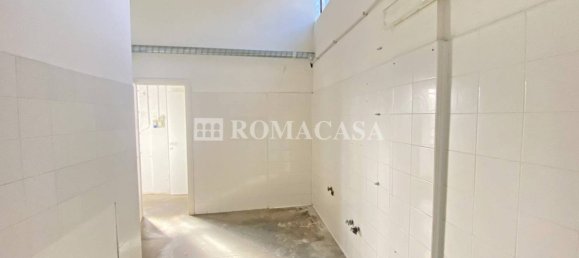 Propriété commerciale à Rome, Italy 135m² No. 78783 5