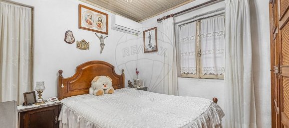 Дом с 3 спальнями в Гимарайнш, Португалия № 177309 7