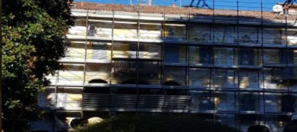 Квартира с 4 комнатами в Карате Брианца, Италия № 98388 2