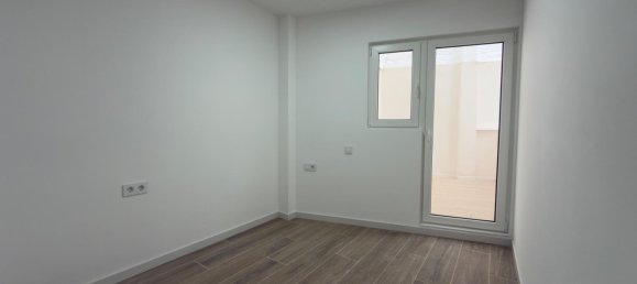 8 dormitorios propiedad comercial en venta en Alicante, Comunidad Valenciana, Spain № 365007 16