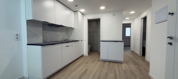 8 dormitorios propiedad comercial en venta en Alicante, Comunidad Valenciana, Spain № 365007 21