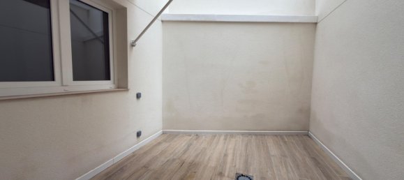 8 dormitorios propiedad comercial en venta en Alicante, Comunidad Valenciana, Spain № 365007 5