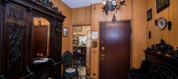 3غرفة شقة في Milan, Italy رقم 247253 9