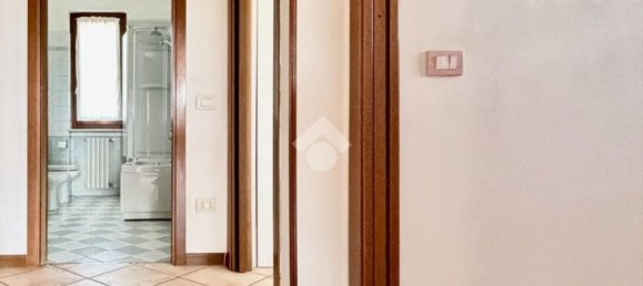 Apartamento de 3 divisões em Castegnato, Italy N.º 270393 8