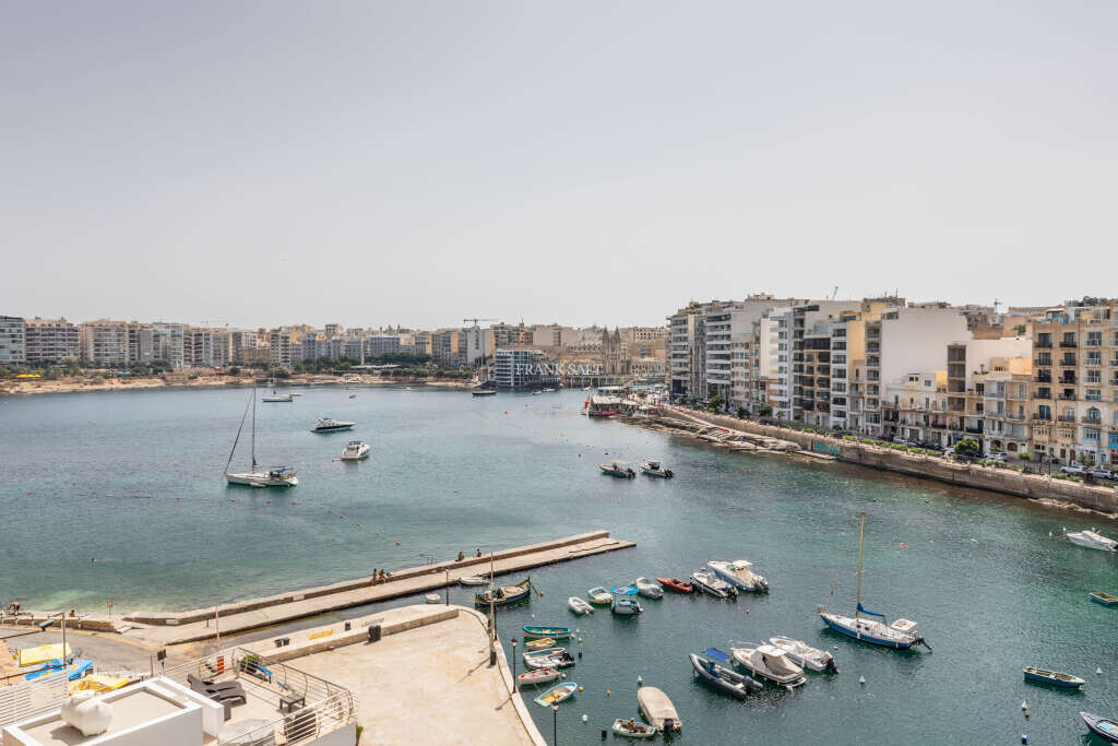 1 غرف نوم شقة في Saint Julian's, Malta رقم 7101
