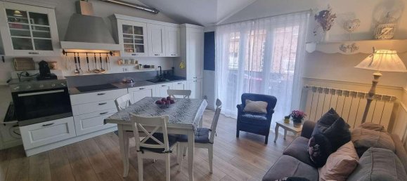 3غرفة شقة في Limbiate, Italy رقم 151602 4