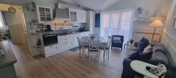 3غرفة شقة في Limbiate, Italy رقم 151602 22