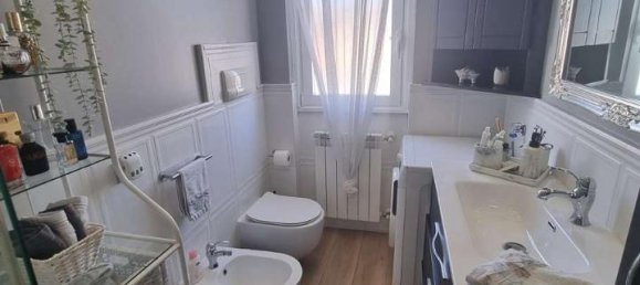 3غرفة شقة في Limbiate, Italy رقم 151602 16