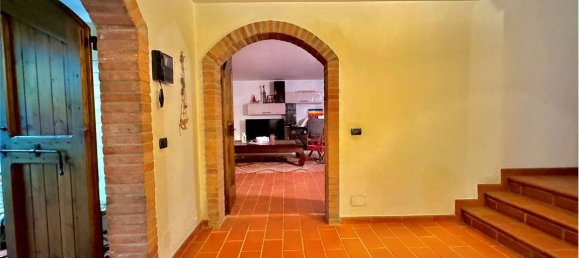 6 غرف نوم فيلا في Rolo, Italy رقم 61255 44